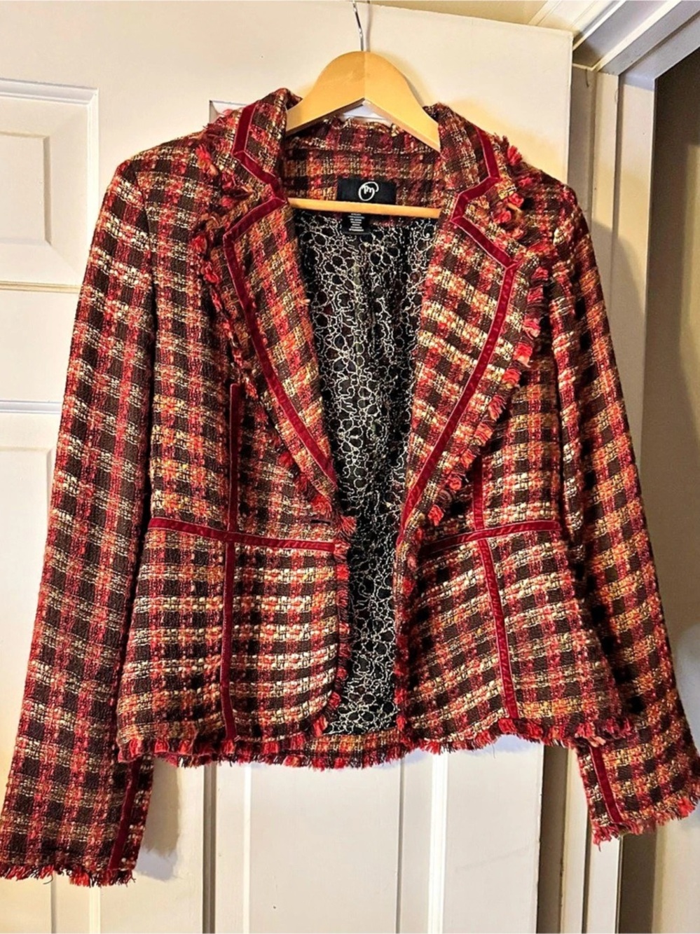 True Meaning Weaved Plaid Fringe Blazer in Red & Black Size 6